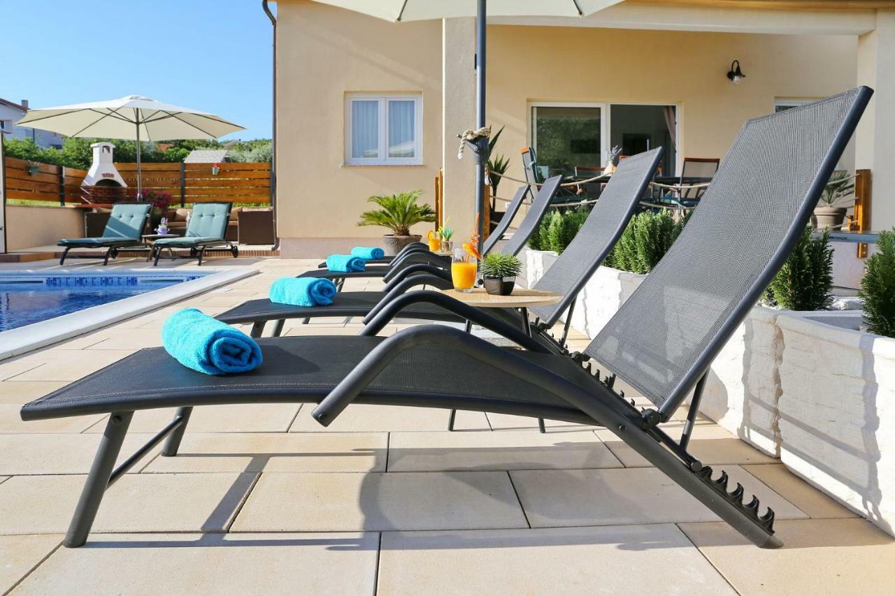 Willa Punta Garden Pool House Posedarje Zewnętrze zdjęcie